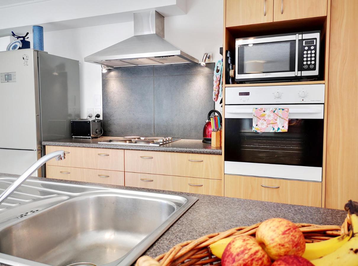 Park To Mountains Apartment แอโรว์ทาวน์ ภายนอก รูปภาพ