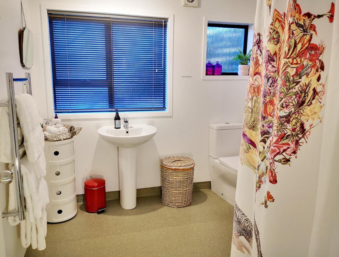 Park To Mountains Apartment แอโรว์ทาวน์ ภายนอก รูปภาพ