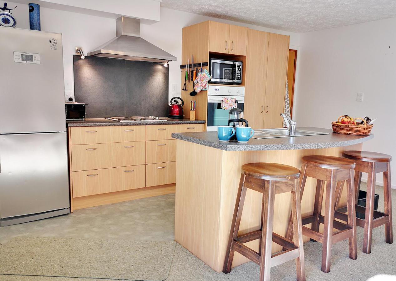 Park To Mountains Apartment แอโรว์ทาวน์ ภายนอก รูปภาพ